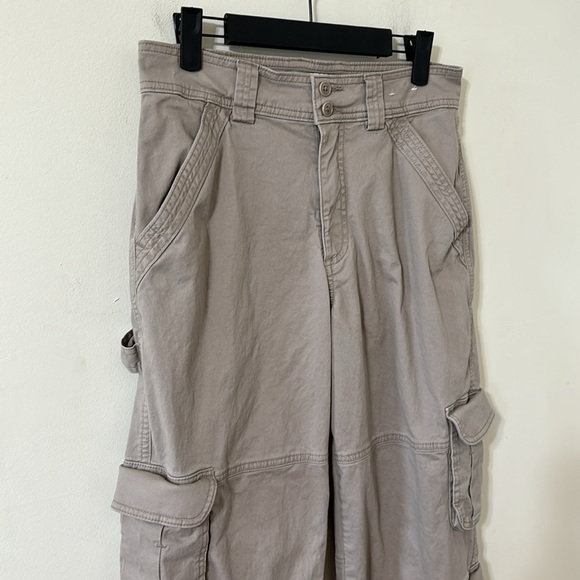Abercrombie & Fitch Relaxed Cargo Pants Khaki Size 27 - Picture 7 of 12